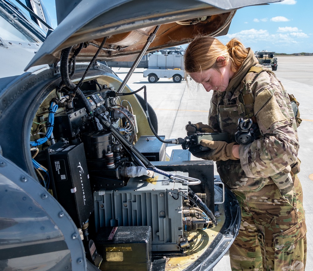 301st RQS conducts alternate insertion, extraction training