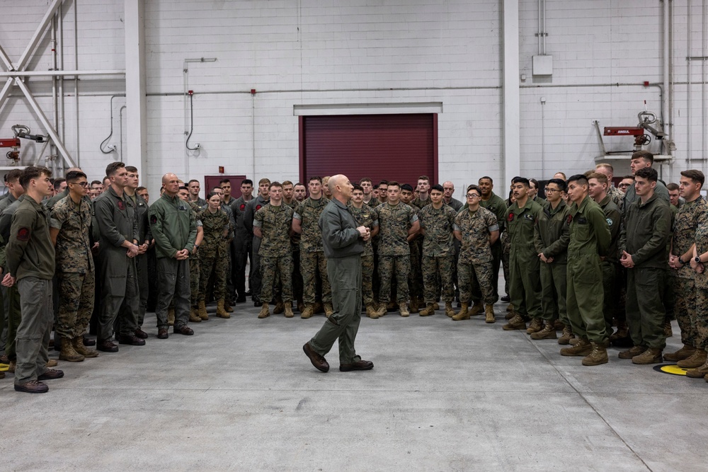 3rd MAW Assistant Wing Commander Coin Presentation