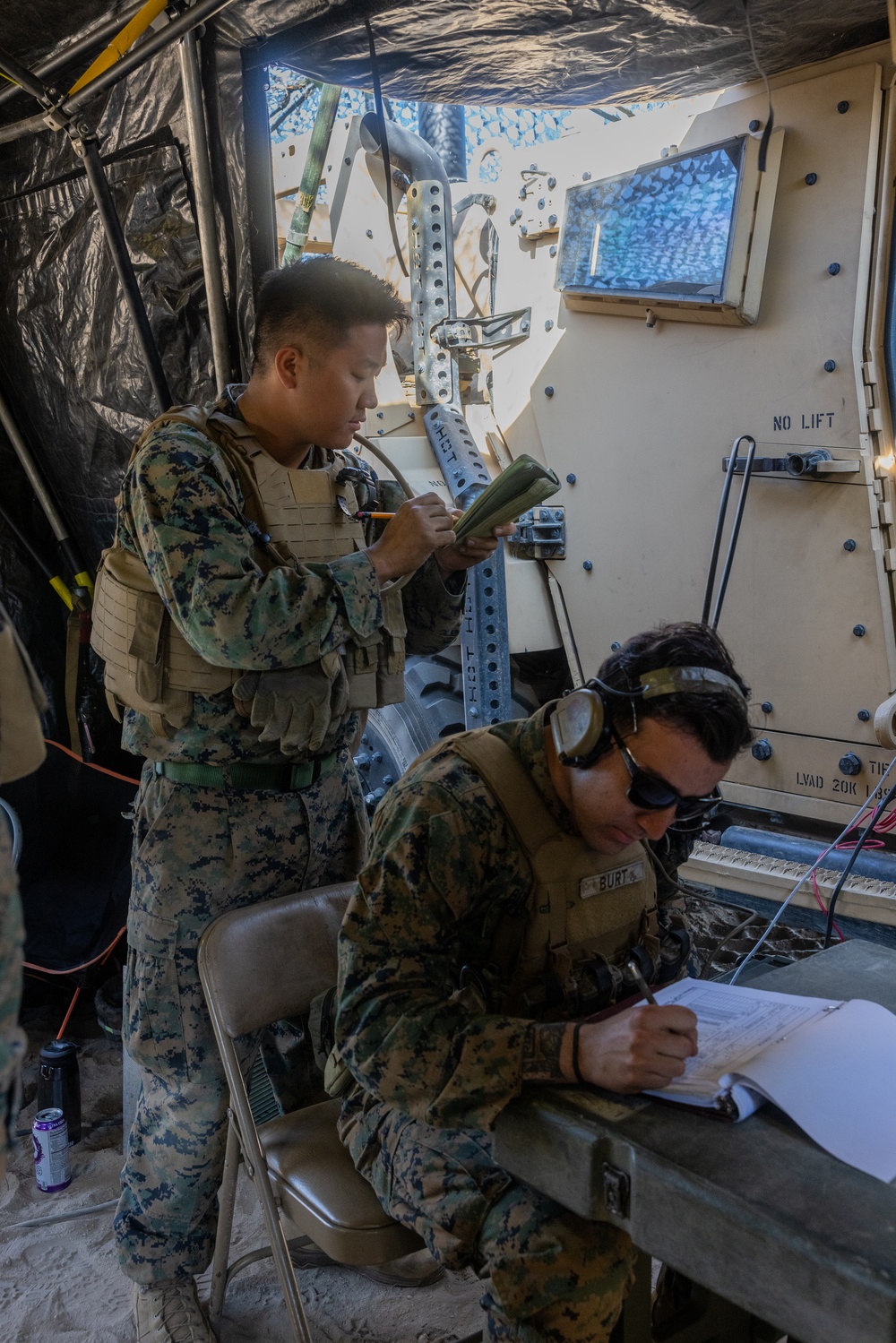 26th MEU Marines Establish A Firebase on MCALF Bogue