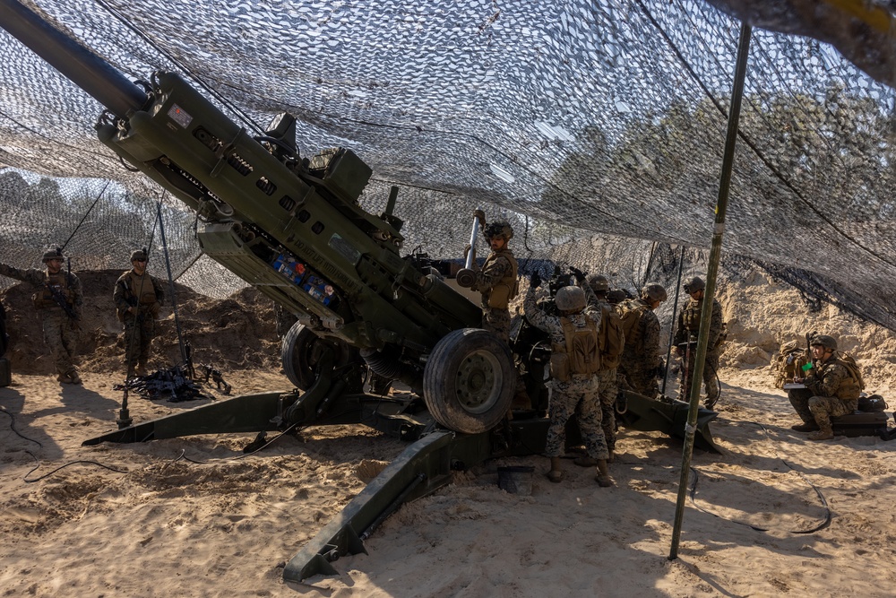 26th MEU Marines Establish A Firebase on MCALF Bogue