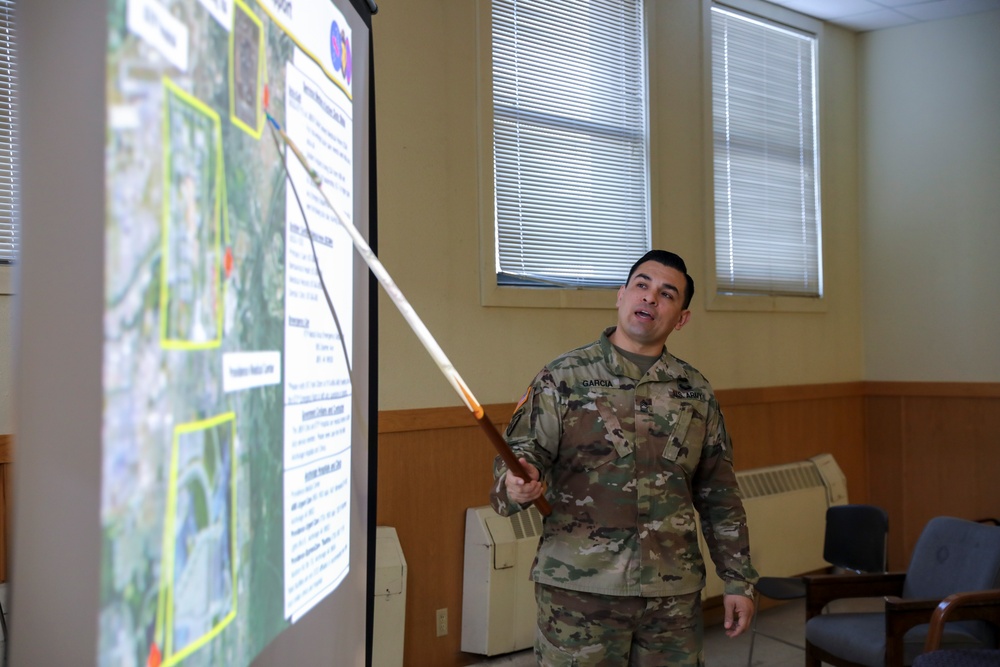 Alaska Army Guardsmen, Reservists support incoming troops for exercise