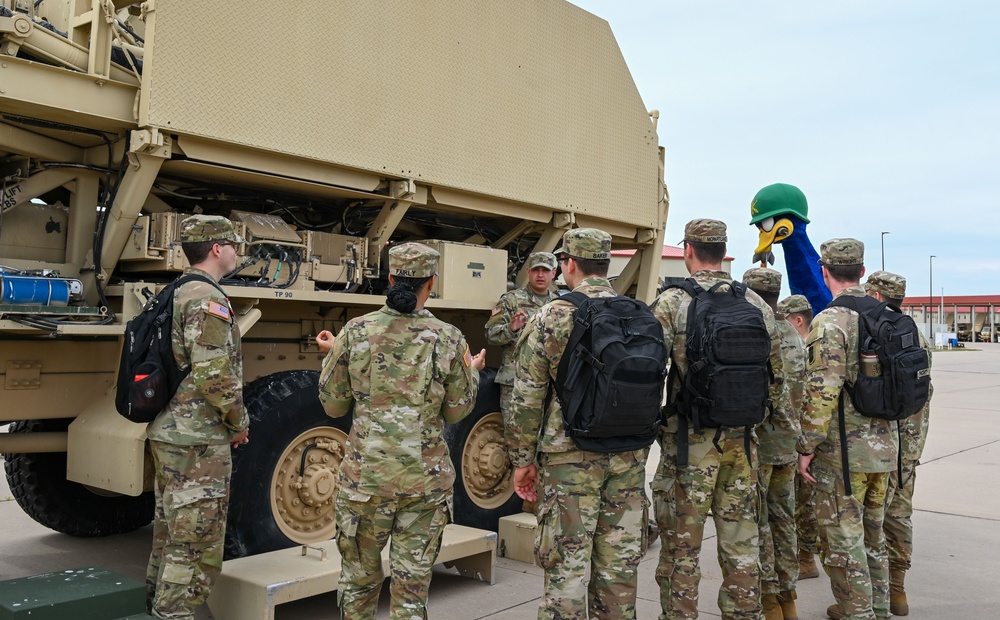 Oozlefinch Visits Patriot General Instructional Facility