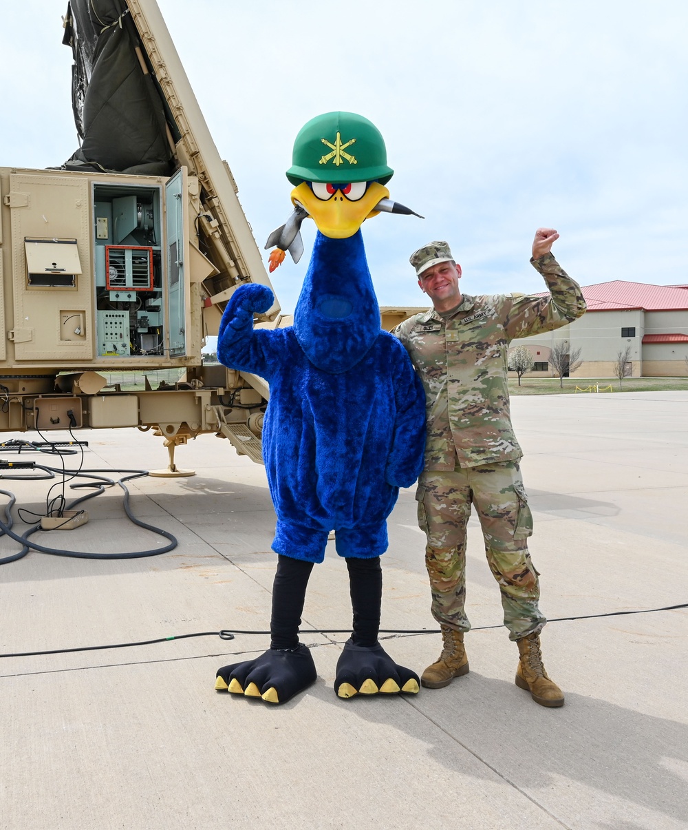 Oozlefinch Visits Patriot General Instructional Facility