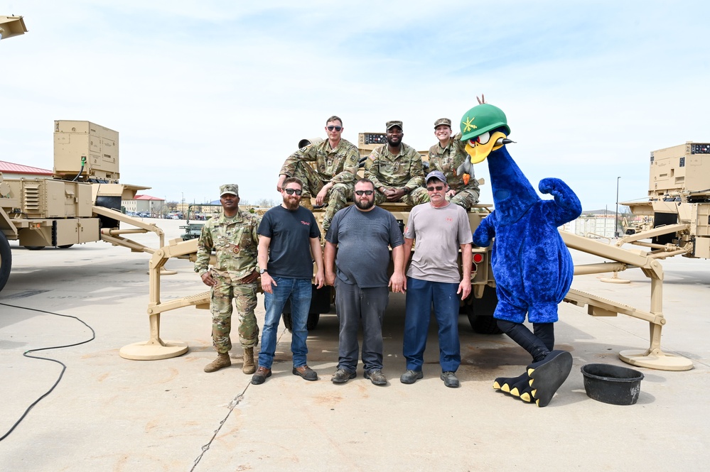 Oozlefinch Visits Patriot General Instructional Facility