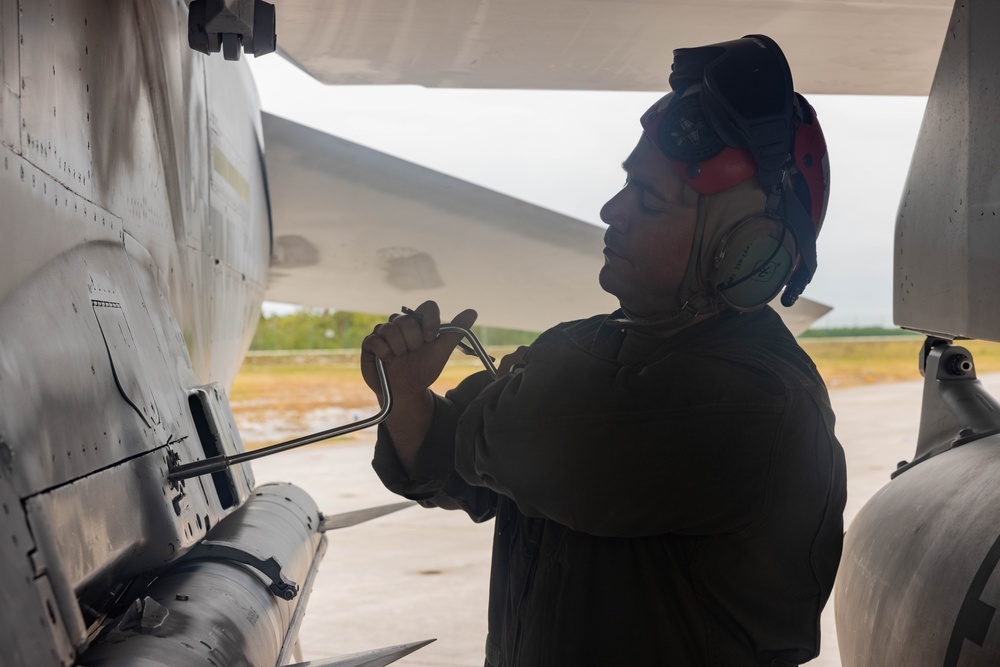 Marine Fighter Attack Training Squadron 101 Takes on Key West