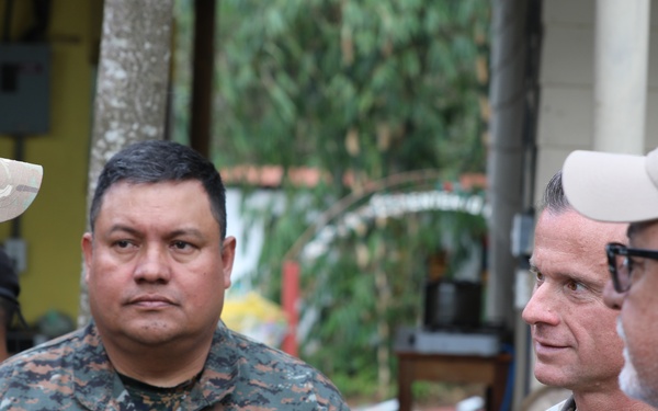 Green Berets teach Guatemalan partners K-9 Handling skills