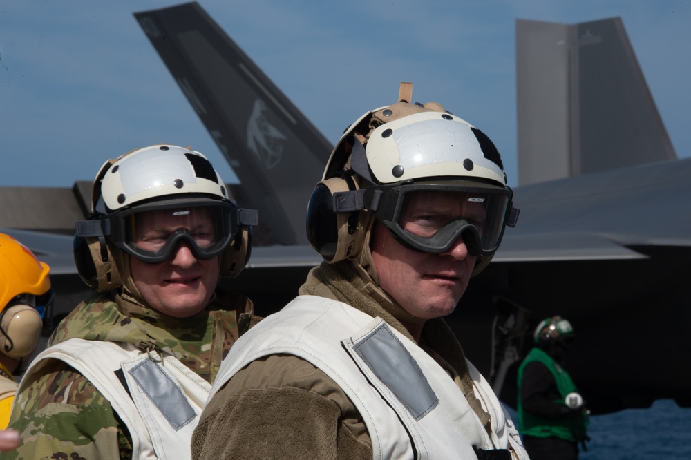 USS Carl Vinson (CVN 70) Hosts Lt. Gen. Michael J. Schmidt