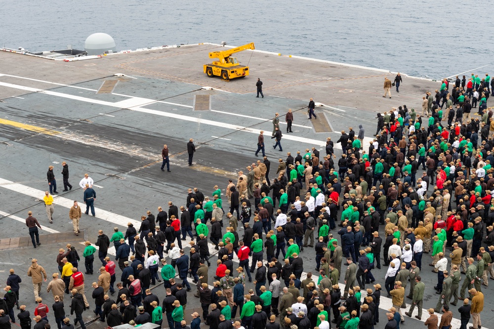 USS Carl Vinson (CVN70) Sailors Participate in the Largest FOD Walk Down