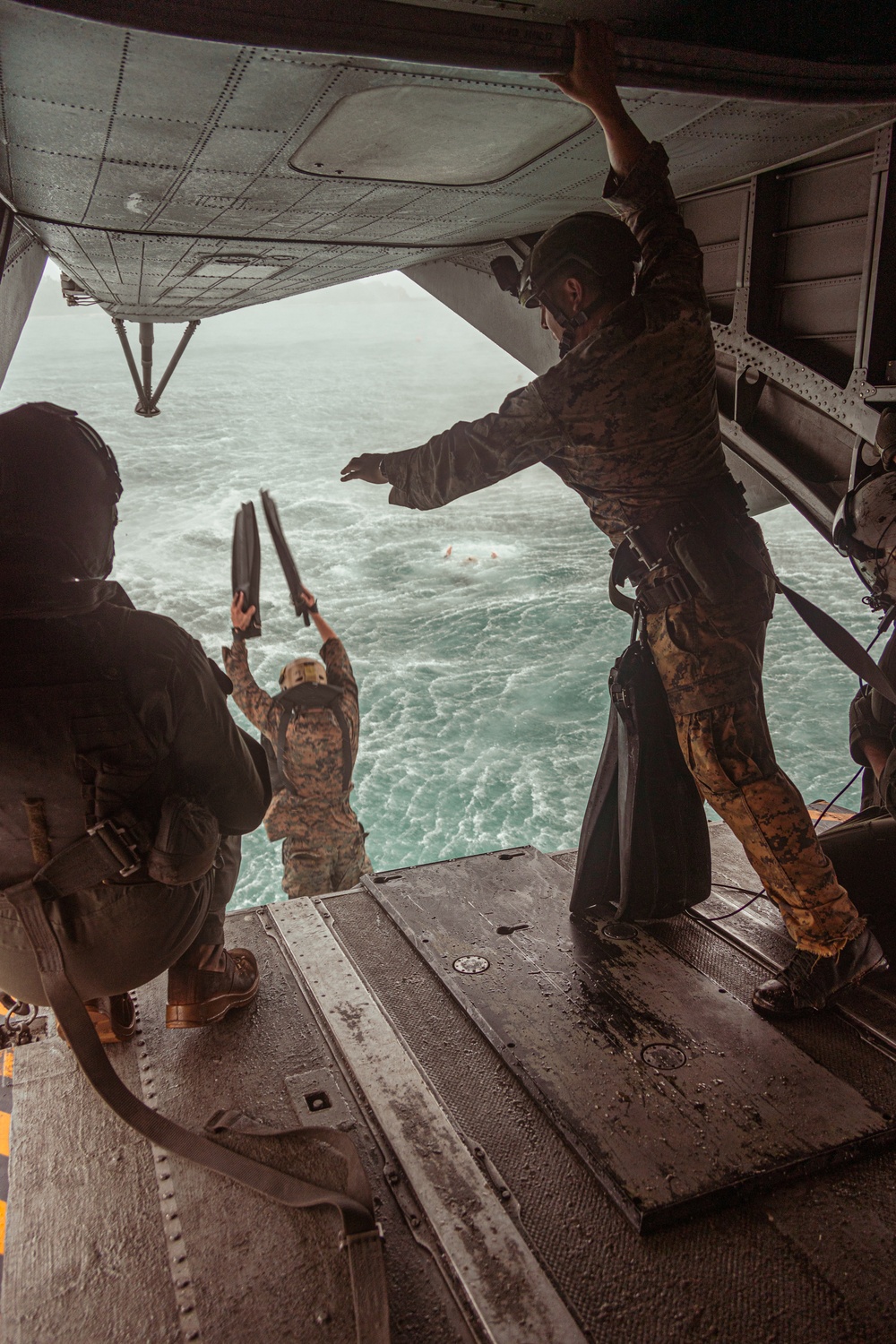 31st MEU conducts Helocasting