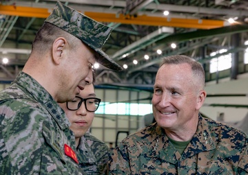 Lt. Gen. Jurney visits the Republic of Korea