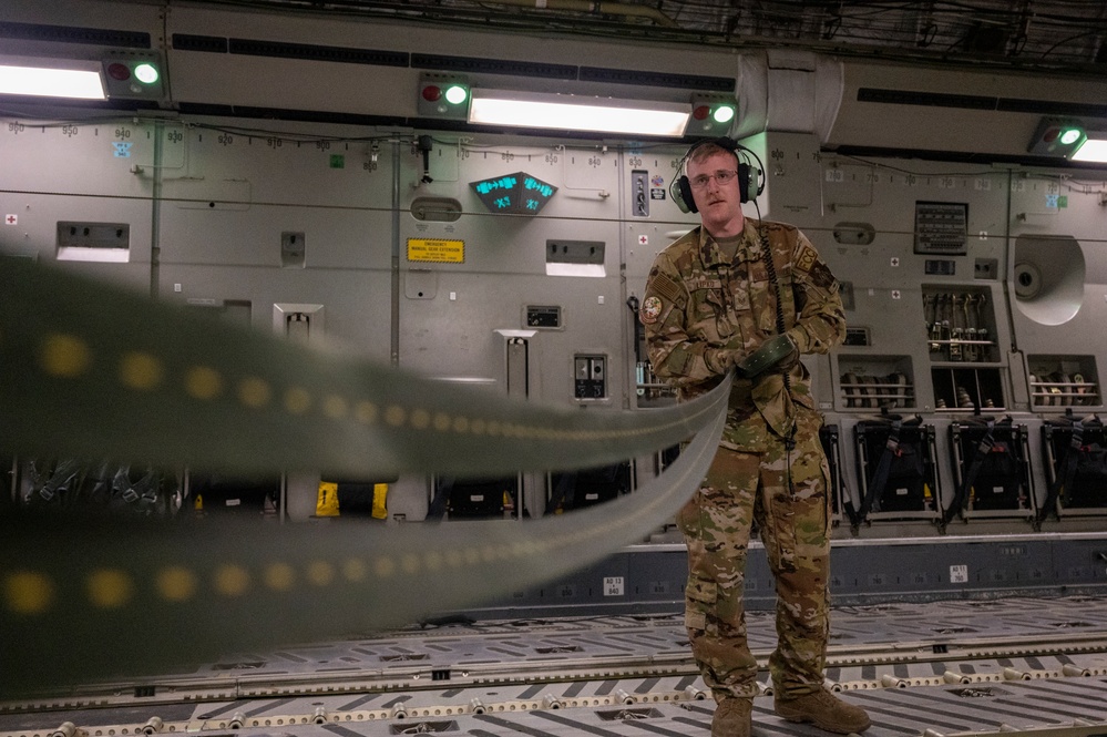 Air Force, Army airdrop supplies in CENTCOM AOR