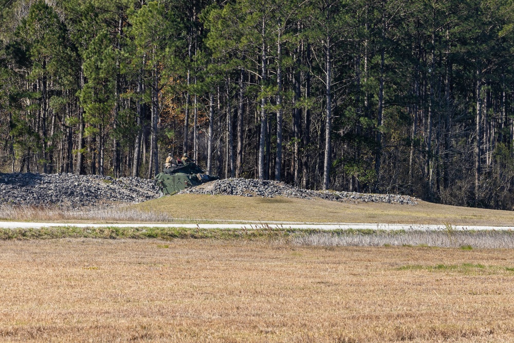 LAV-25 Gunnery at SR7