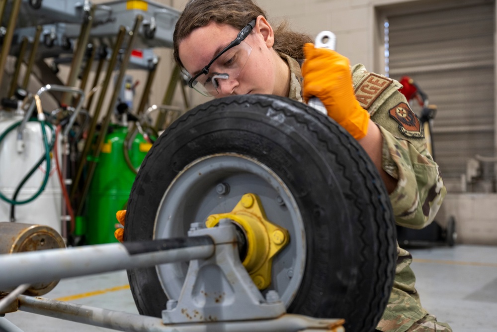 1 SOMXS Airmen perform their assigned duties