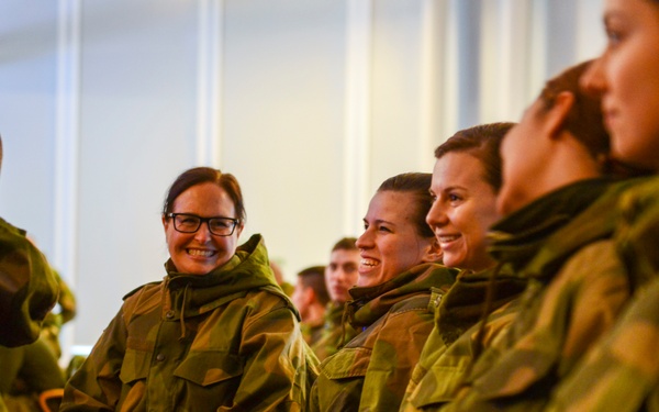 Warmly welcomed, the U.S. contingent arrives