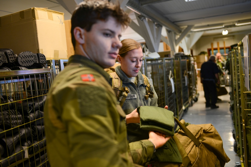 Warmly welcomed, the U.S. contingent arrives