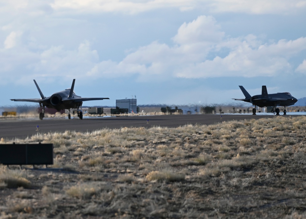 Furthering agility and lethality: McChord C-17s refuel, re-arm F-35s