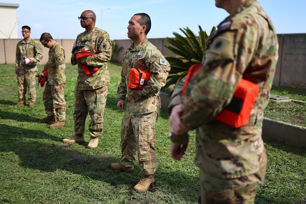 Cal Guard aircrews learn fire shelter deployment