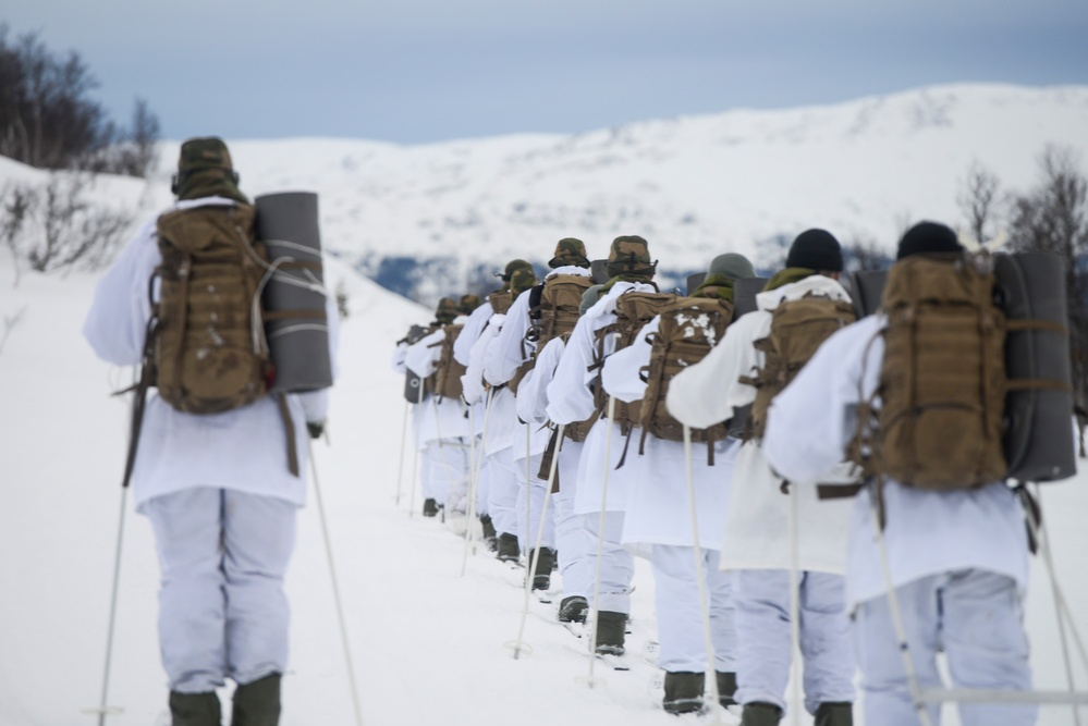 To the top of the mountain and back, NOREX 44 members embrace the Norwegian winter