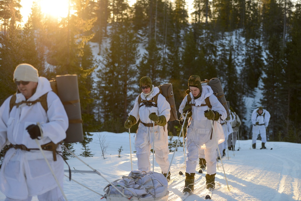 To the top of the mountain and back, NOREX 44 members embrace the Norwegian winter