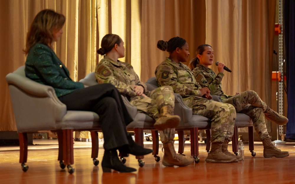 Luke Hosts Panel of Female Leaders for Women’s History Month
