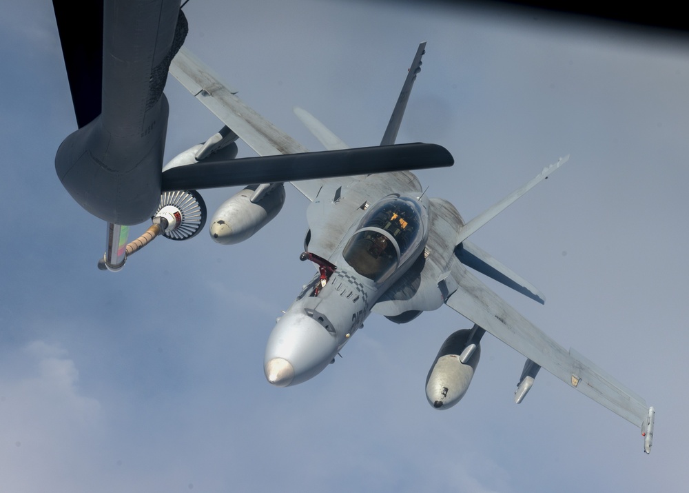 384th ARS Refuels Marine F/A-18 Hornets in Coronet across Pacific