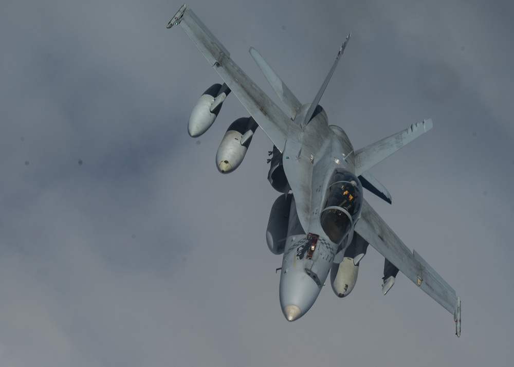 Dvids - Images - 384th Ars Refuels Marine F A-18 Hornets In Coronet 