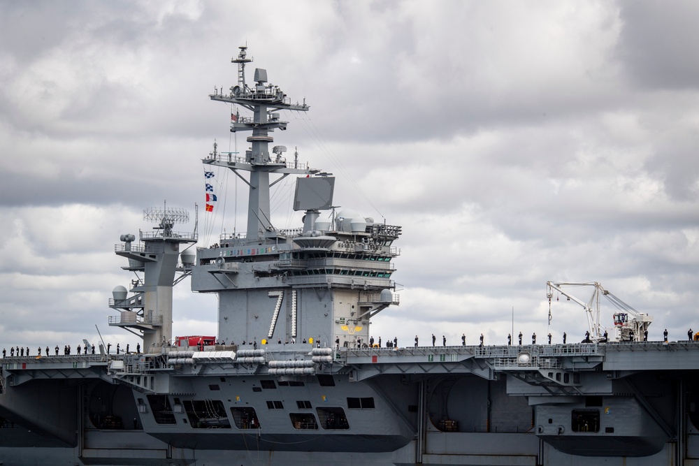 USS Theodore Roosevelt (CVN 71) returns to NASNI