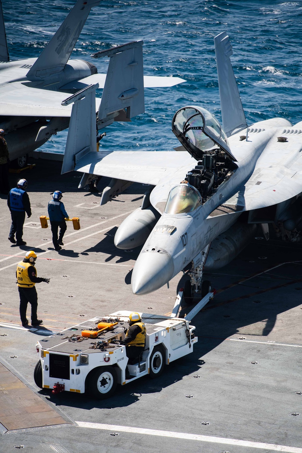 USS Carl Vinson (CVN70) Conducts Flight Operations