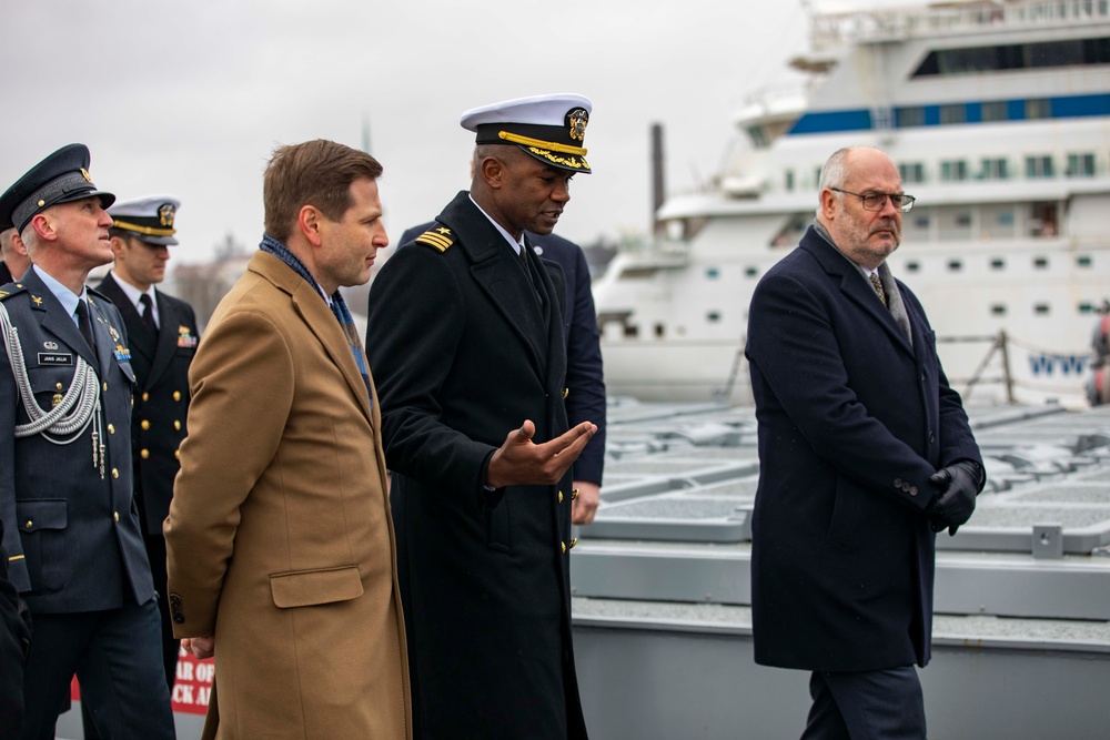 President of Estonia Alar Karis Visits USS Porter