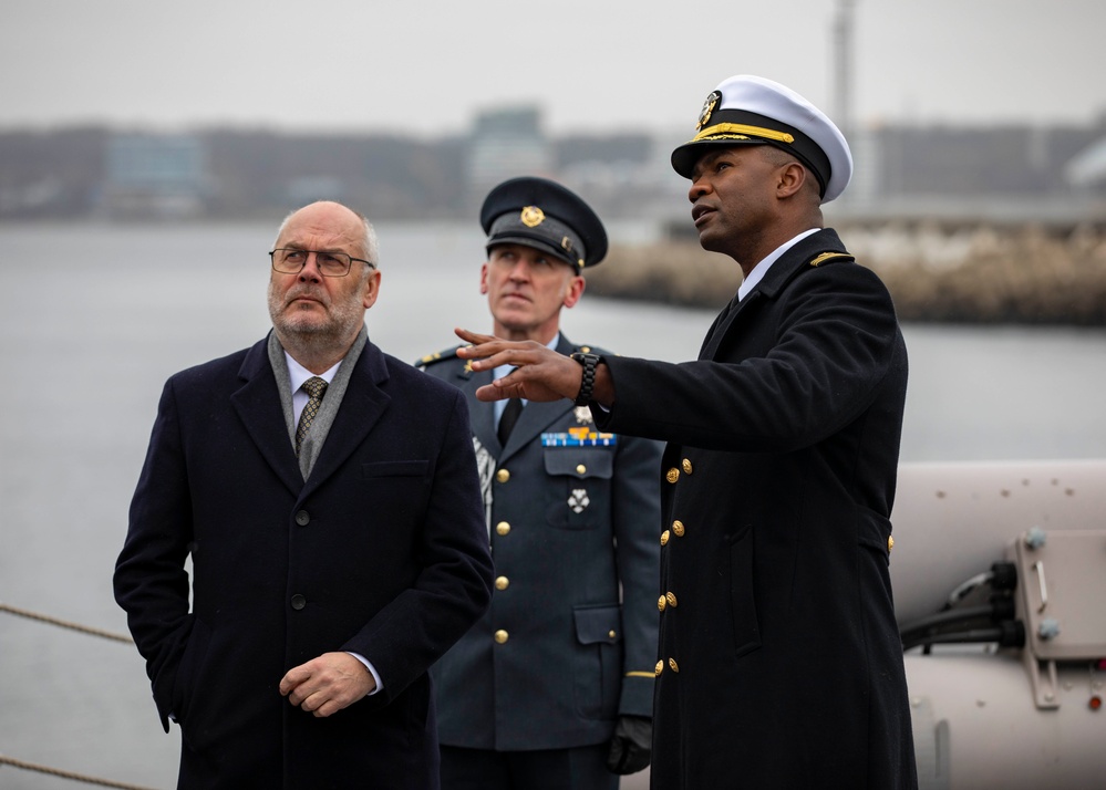 President of Estonia Alar Karis Visits USS Porter