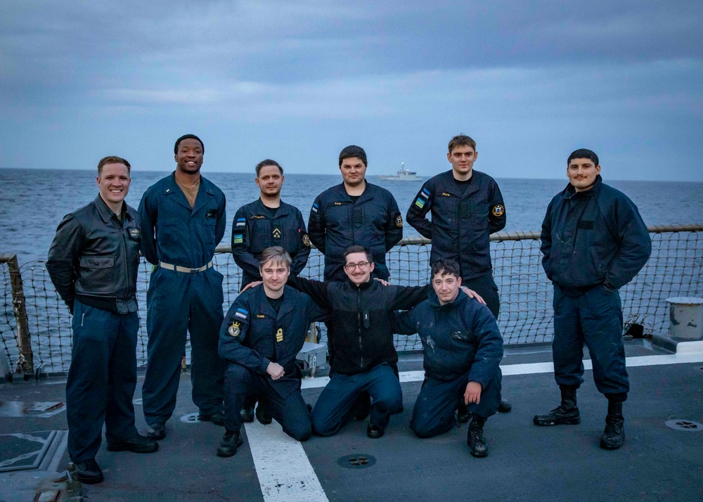 USS Porter Conducts Exercise with Estonian Navy