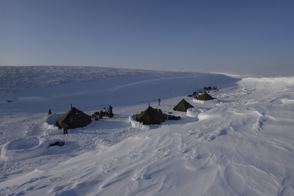 U.S. Soldiers train in the Arctic during Guerrier Nordique 23