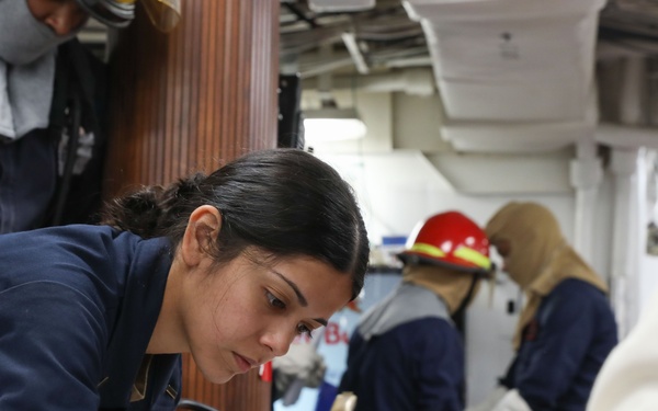 USS Ramage (DDG 61) general quarters drill