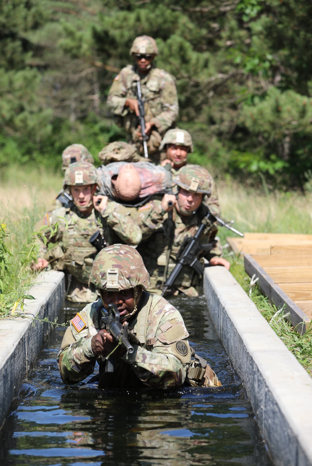 Task Force Orion Conducts Combat Lifesaver Qualification Lanes