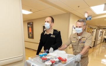 Twas the day before MHS GENESIS Go-Live: Walter Reed Leadership hosts staff appreciation event