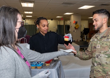 MHS GENESIS Soft Go-Live Kick-Off, Cupcake Delivery