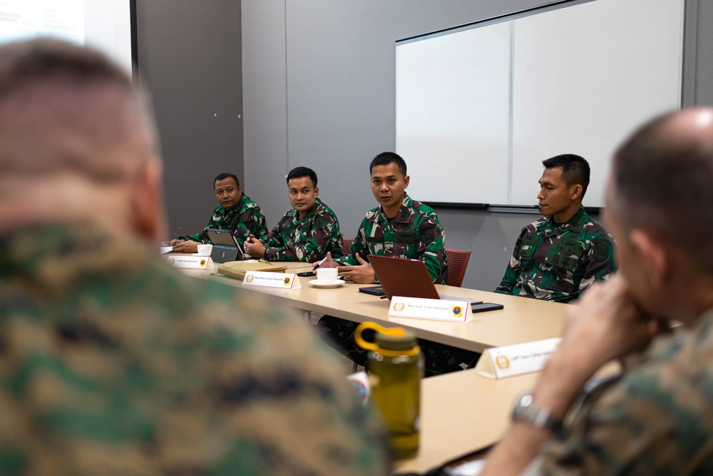 Senior Indonesian leadership visits Camp Pendleton