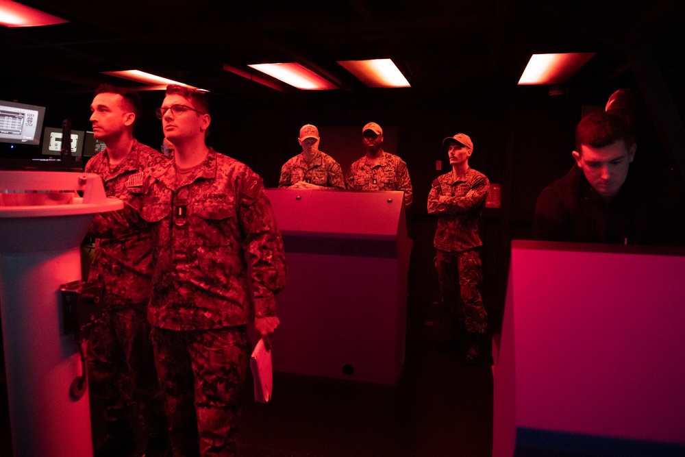 USS Zumwalt Bridge Team Builds Trust and Connectedness through BRM Training