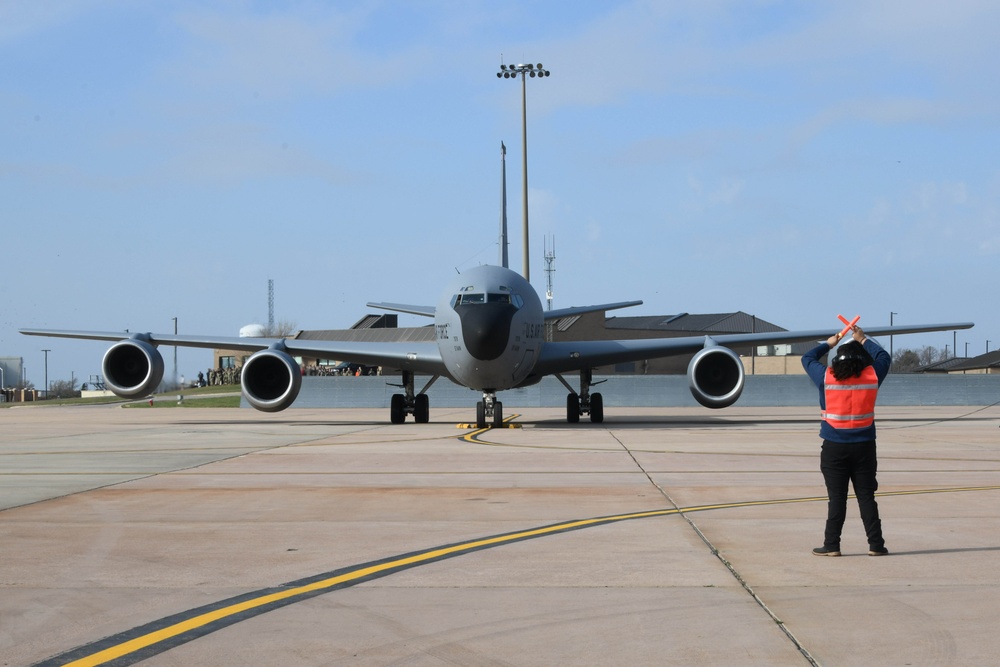 Mobility airpower on display during AAFB’s large force exercise