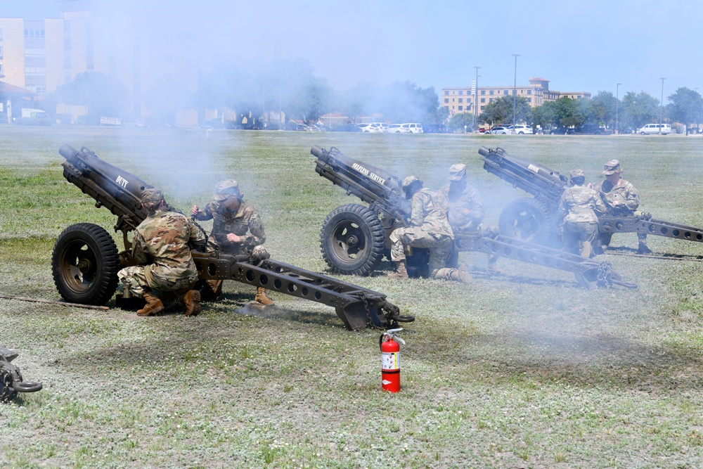 MEDCoE Female Salute Battery