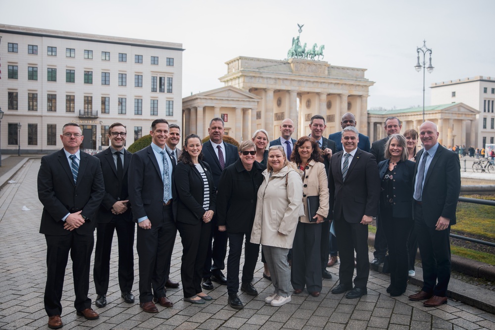7ATC senior leadership meets with German Parliament representatives in Berlin