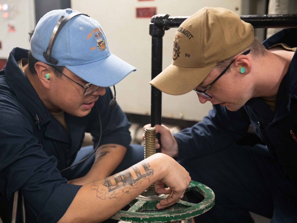 USS Farragut Underway Ops