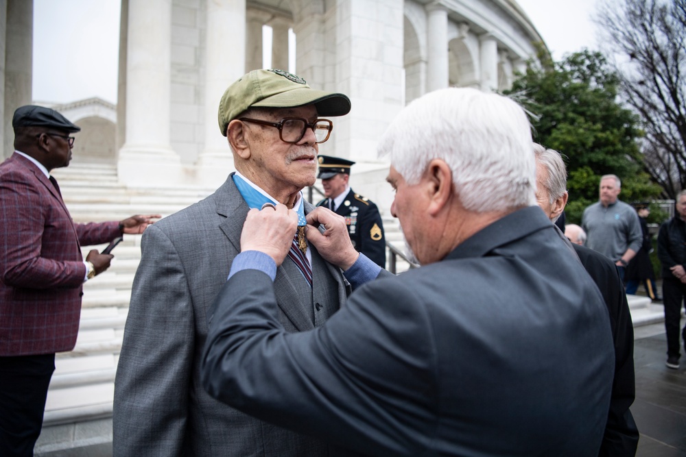 Medal of Honor Recipients Visit Arlington National Cemetery to Commemorate National Medal of Honor Day