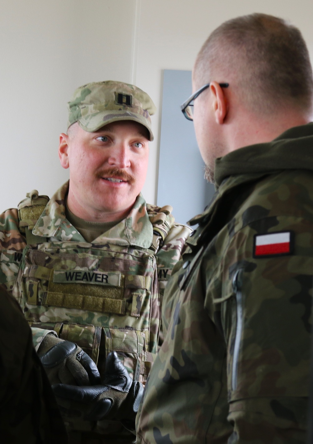 ILLINOIS NATIONAL GUARD SOLDIERS RECEIVE POLISH ARMED FORCES MEDAL