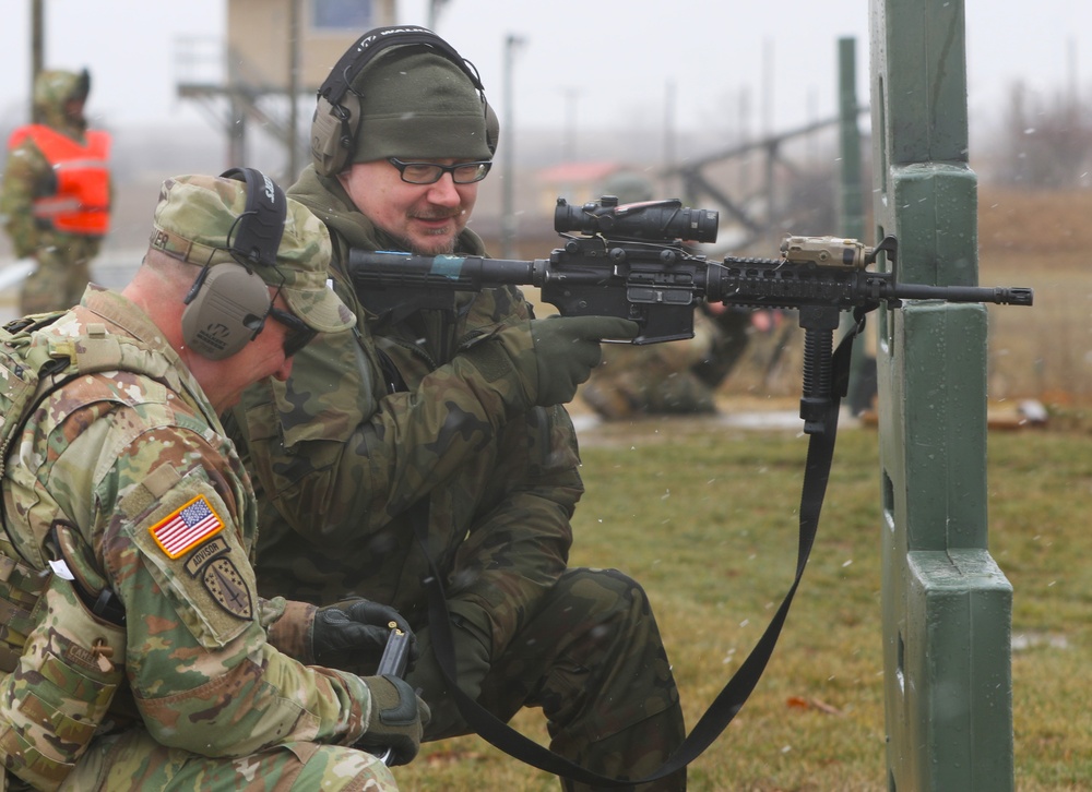 ILLINOIS NATIONAL GUARD SOLDIERS RECEIVE POLISH ARMED FORCES MEDAL