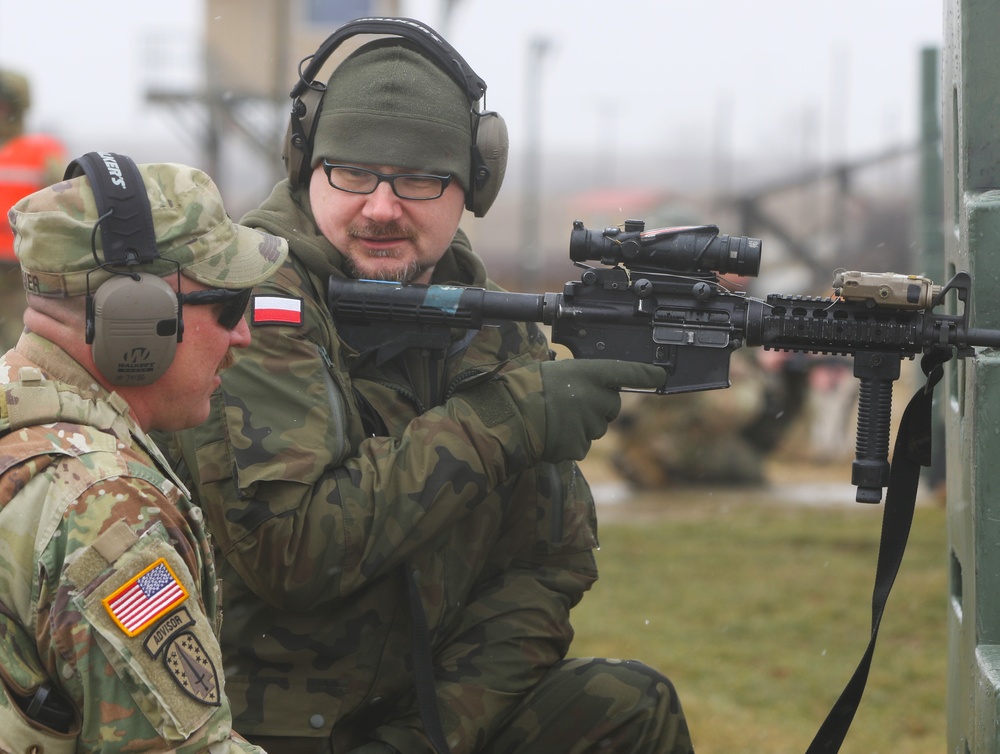 ILLINOIS NATIONAL GUARD SOLDIERS RECEIVE POLISH ARMED FORCES MEDAL