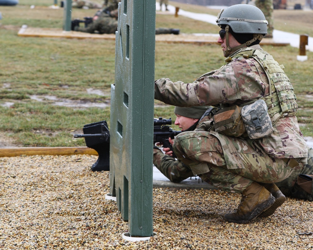 ILLINOIS NATIONAL GUARD SOLDIERS RECEIVE POLISH ARMED FORCES MEDAL