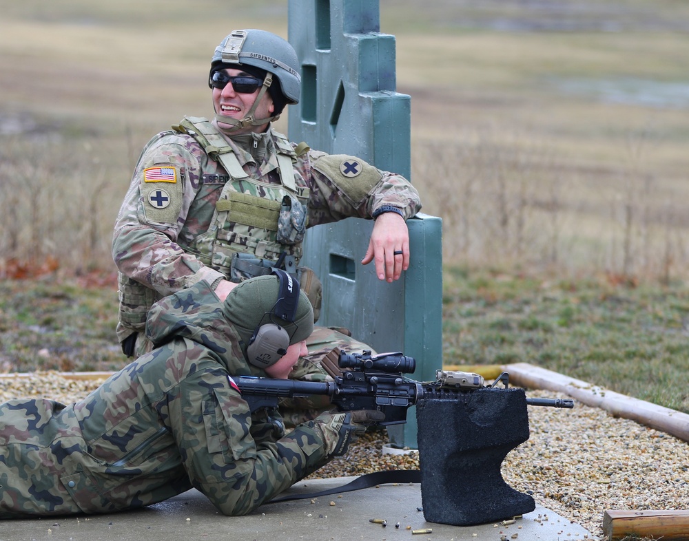 ILLINOIS NATIONAL GUARD SOLDIERS RECEIVE POLISH ARMED FORCES MEDAL