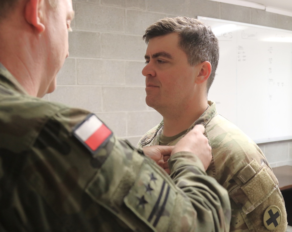 ILLINOIS NATIONAL GUARD SOLDIERS RECEIVE POLISH ARMED FORCES MEDAL