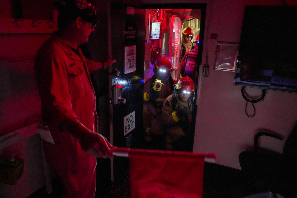 USS Essex Conducts DC Drill